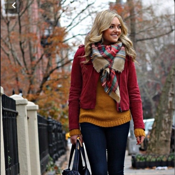 Alfani Jackets & Blazers - ALFANI SUEDE Zip up jacket ❤️ 100% leather/suede.